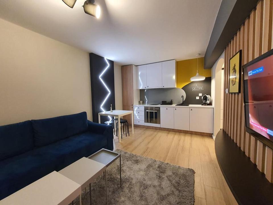 Jazz Stan Na Dan Apartment บริชโก ภายนอก รูปภาพ
